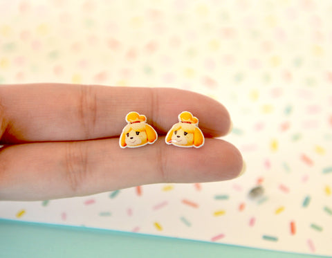 Animal crossing Isabelle earring studs